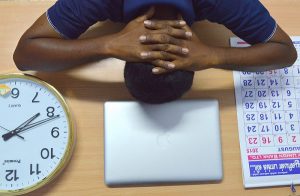 Stress au travail dû aux contraintes de temps